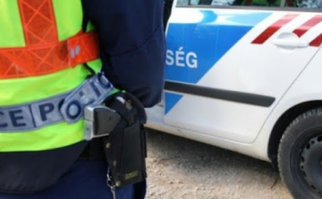 Kábítószert találtak a rendőrök a lakásban