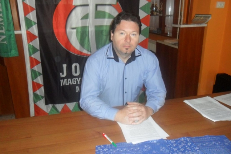 Süle Zsolt: Nehéz év áll a pápaiak mögött