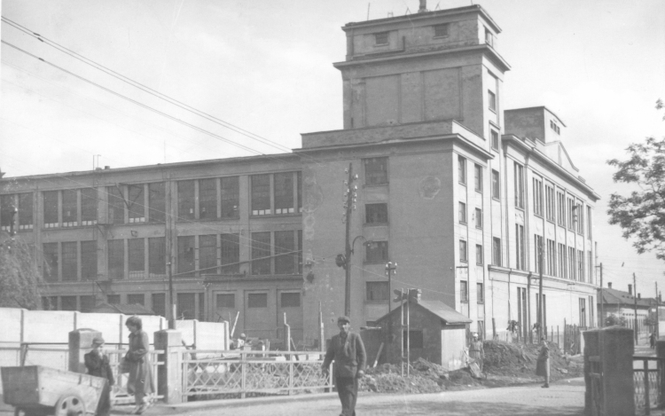 A Mi Utcánk – Mesélő Gyárkémények