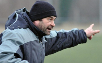 Távozik a Perutz vezetőedzője