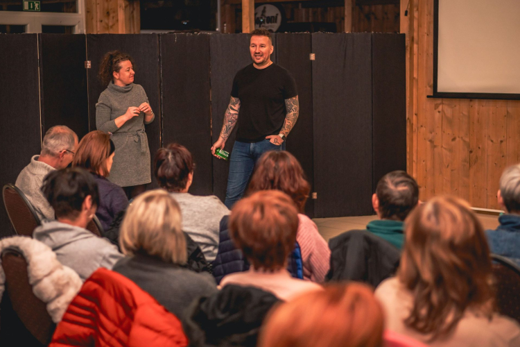 Otthonra talált a Hattól Nyolcig filmklub