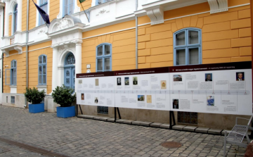 Veszprémbe érkezett az ügyészség múltját bemutató kiállítás