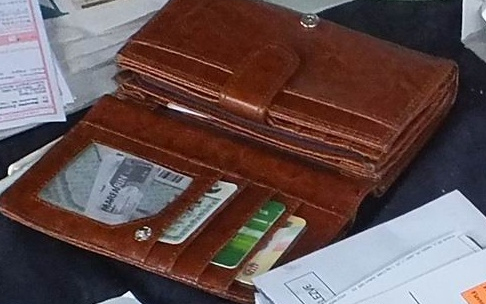 Meglopta az idős hölgyet a 17 éves fiatal