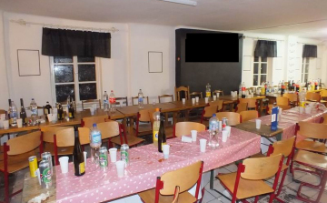 Razzia volt egy pápai és egy vidéki szórakozóhelyen