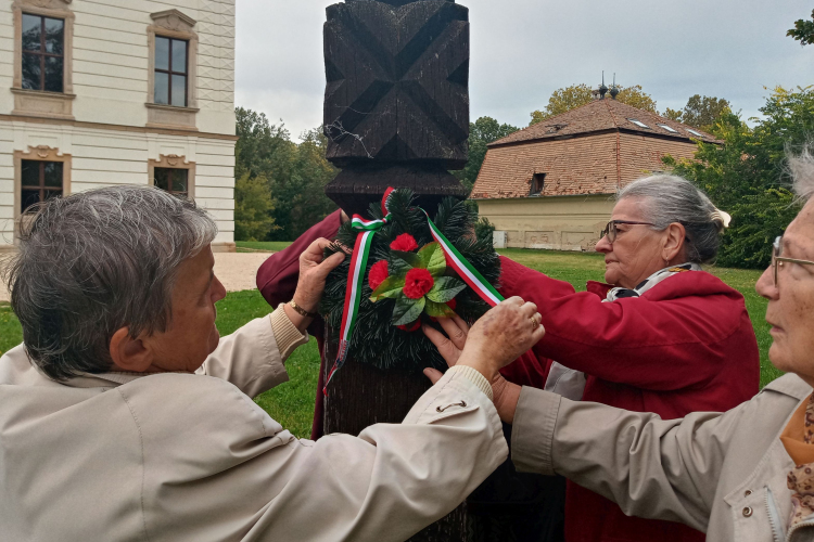 A közelgő nemzeti ünnep alkalmából