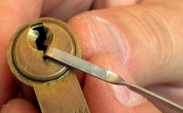 A lakásbetörés megelőzhető!