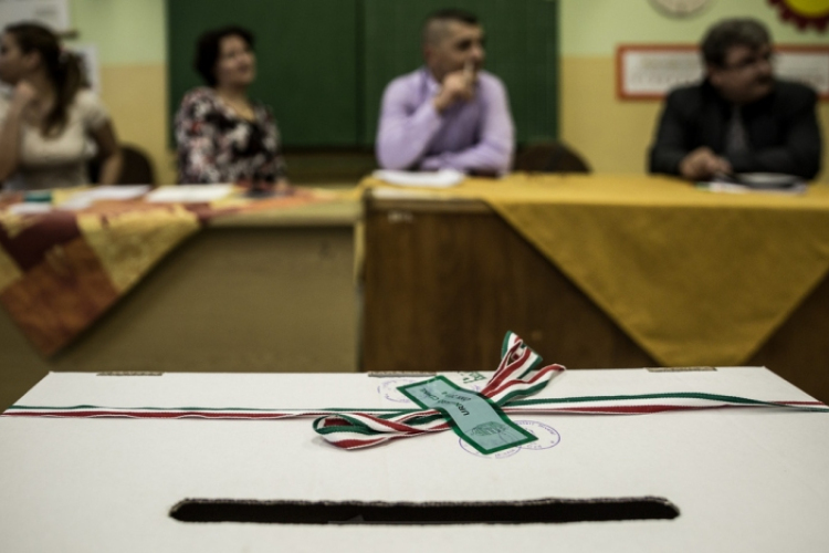 A választók negyede leadta a voksát 11 óráig