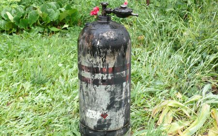 Raktárépület égett Pápán