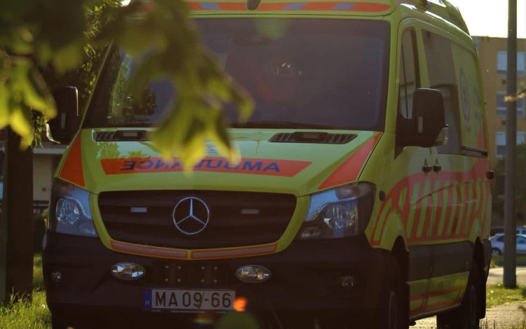 Pápai bankban kellett újraéleszteni egy férfit