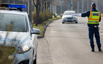 Figyelem! Közlekedési akciót tart a rendőrség az utakon!