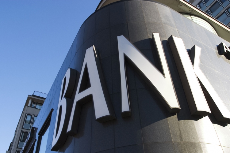 Tárgyalást kezd az egyesülésről két vezető német bank