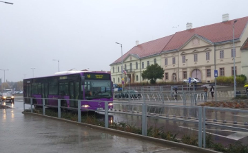 Felgyújtotta magát egy férfi a veszprémi kormányhivatalban