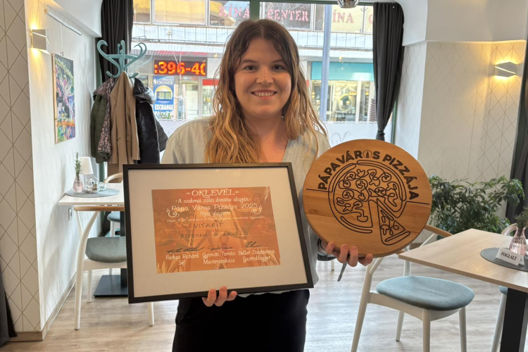 Pápa Város Pizzája: Füstölt szarvassonkás, pirított diós pizza nyerte a versenyt!