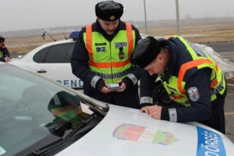 Vezetői engedély nélkül közlekedett a férfi, a rendőrök eltiltották a vezetéstől