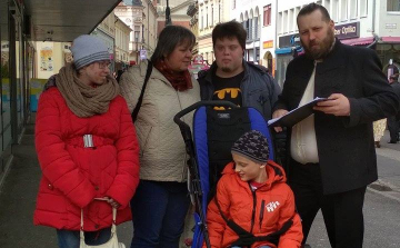 A leginkább kiszolgáltatottakat képviselné Sándor Endre Géza az Országgyűlésben