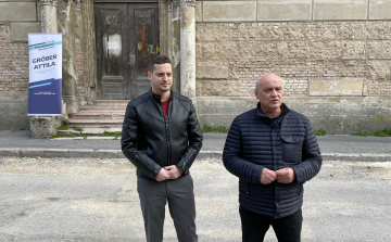 Ellenzéki győzelem esetén kormányzati forrásból megújítják a pápai zsinagógát