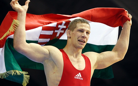 Újabb három magyar aranyérem az egyetemi birkózó-világbajnokságon