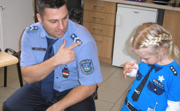 Iskolarendőr „bevetésen”