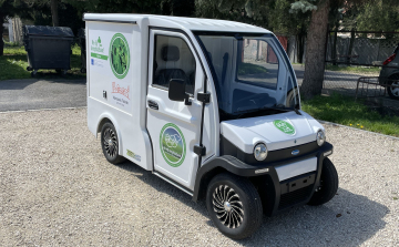 Új elektromos kishaszongépjárművet kapott az ESZI