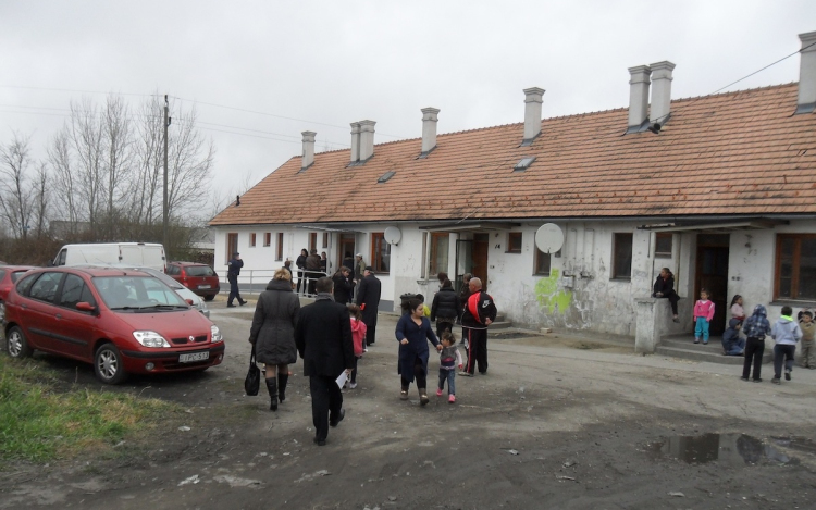 Kerecsényi Zoltán: A Rigó lakótelepi 