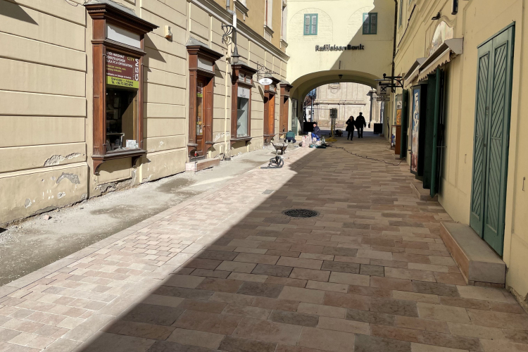 Nem lesz kerékpárút az új Kossuth utcán