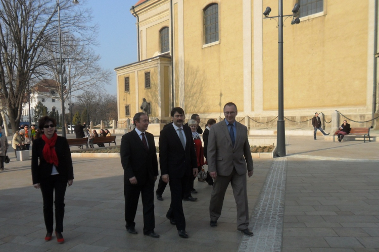 Áder János köztársasági elnök Pápára látogatott