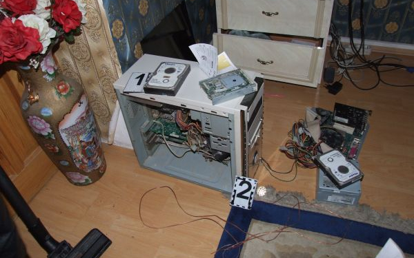 Több millió forint kárt okoztak az internetes csalók