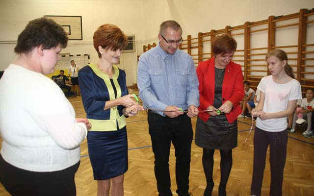 Átadták a felújított tornatermet