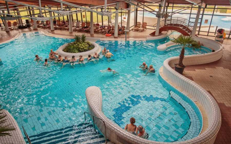 Az Év Fürdője 2017 – Második lett a pápai Várkertfürdő