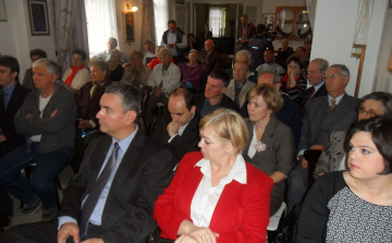 Grőber Attila nyilvános vitára hívja a város jelenlegi vezetését