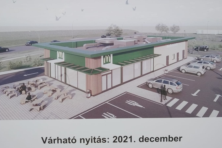 Ilyen lesz a pápai McDonald's