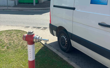 Ivóvízcsapokat és párakaput helyeztek ki Pápán a kánikula idejére