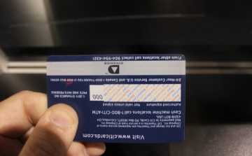 Munkatársát lopta meg