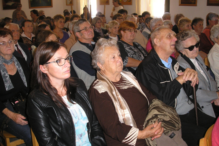 Generációs délután Pápán