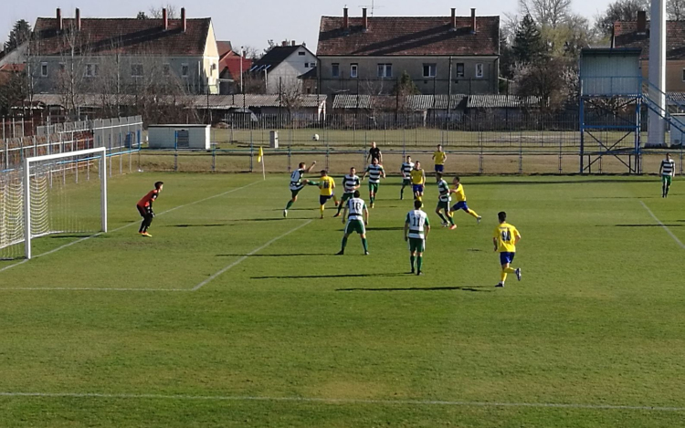 Emberelőnyben sem bírt a tök utolsóval a Perutz