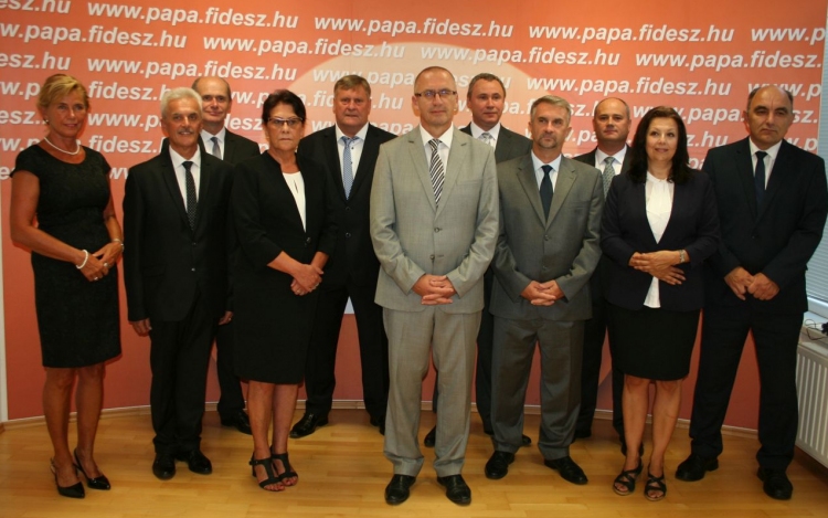 Hivatalosan is bemutatkoztak a Fidesz-KDNP képviselő-jelöltjei