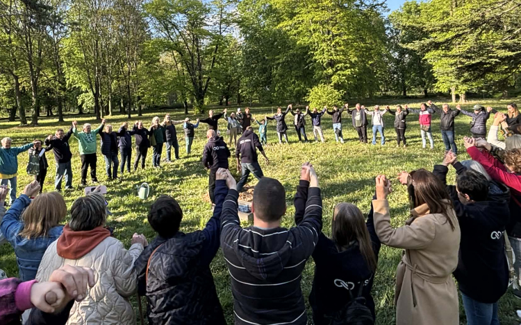 A rendszerváltás fája - A Föld napja alkalmából fát ültetett a Tisza közössége