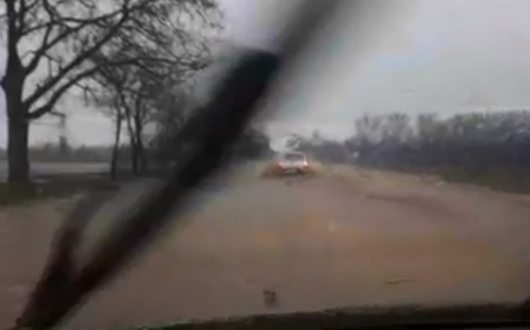 Villámárvíz alakult ki Adorjánháza környékén - Videó