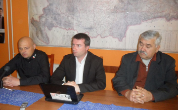 A pápai Jobbik megegyezett a Kisgazdákkal