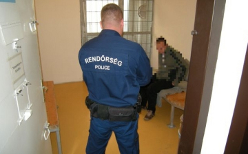 Kórházból és autóból is lopott a 16 éves fiatalember