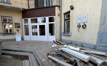 Megkezdődött a felújítás, február végéig újranyitják a Huszár Közösségi Házat