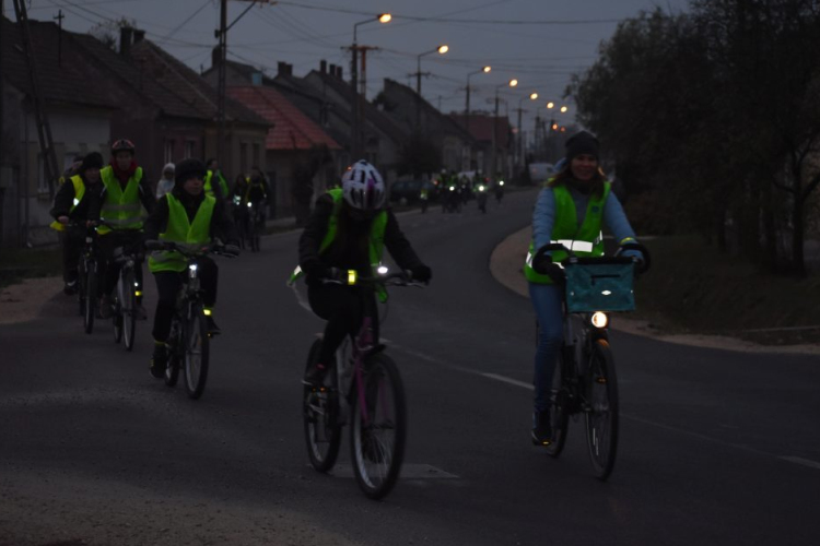 Biciklitúrával emlékeznek meg a közlekedési balesetek áldozatairól Pápán