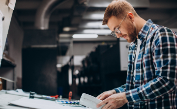 Digitális vagy ofszet nyomtatás: melyik mire jó és milyen esetekben éri meg jobban?