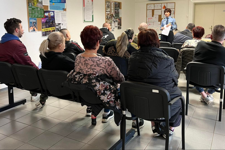 Rendőrségi tájékoztató álláskeresőknek Pápán