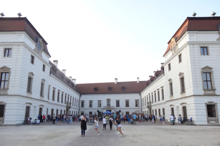 Szuper koncertet adtak a svéd katonák Pápán