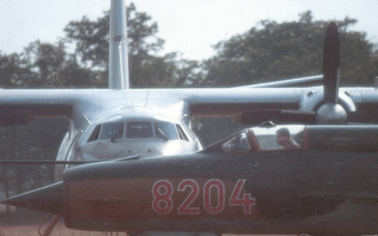 A kenyeri repülőtér nyomában