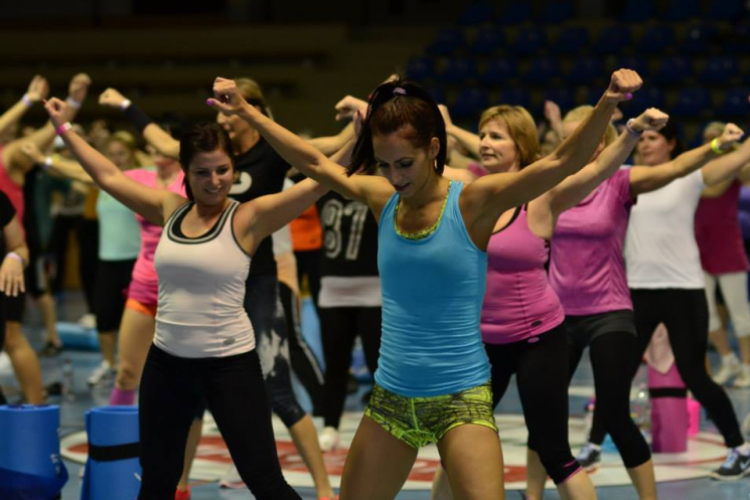 Rubint Réka Alakreform Edzés - Pápa