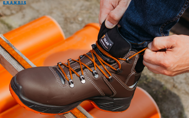 Hogyan válasszunk munkavédelmi cipőt?