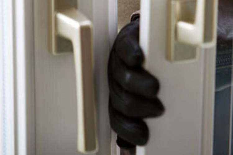 Ne adjon esélyt a besurranó tolvajoknak!