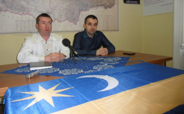 Ferenczi Gábor: Székely zászlót minden település önkormányzatára!